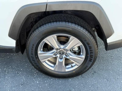 2025 Toyota RAV4 XLE AWD