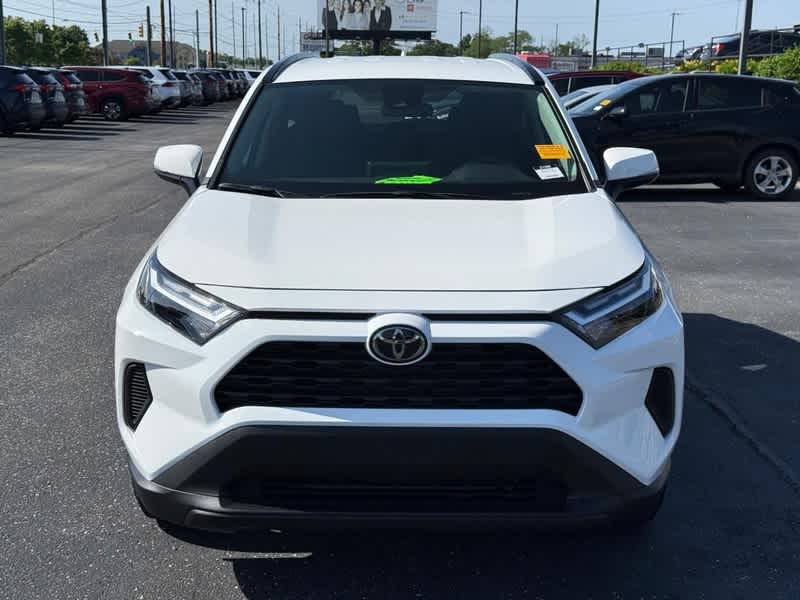 2025 Toyota RAV4 XLE AWD
