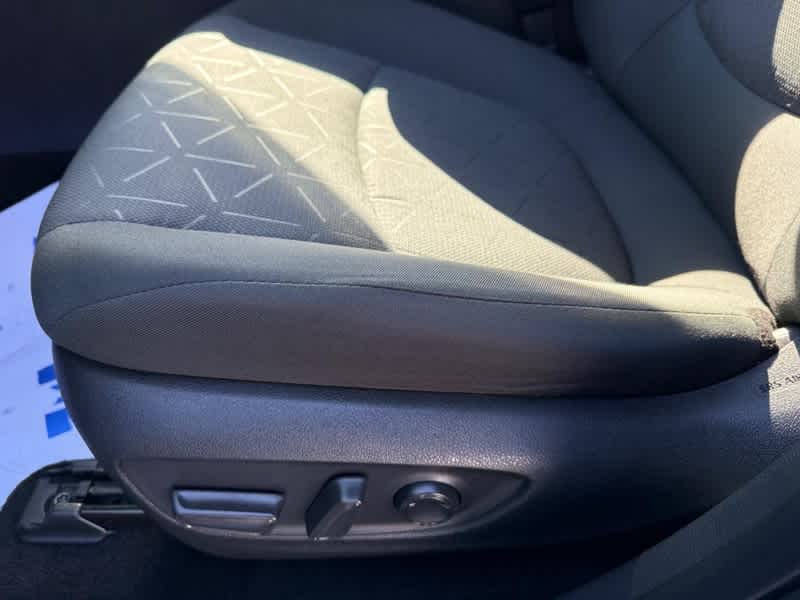 2024 Toyota RAV4 Hybrid XLE AWD