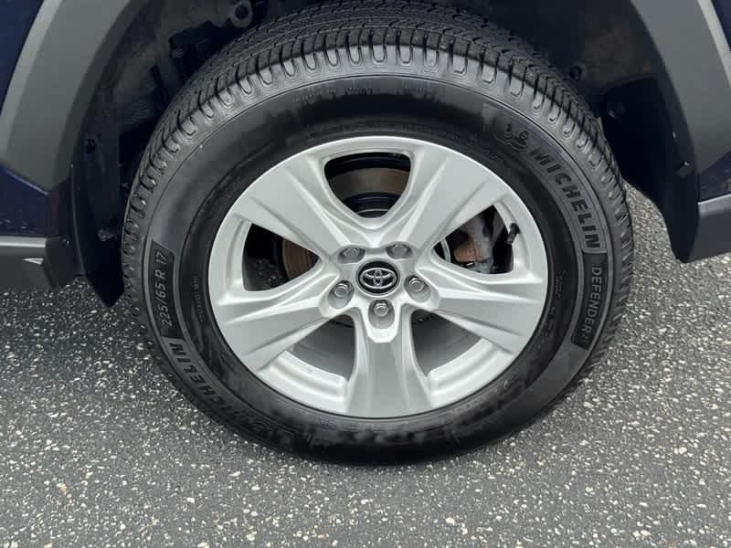 2020 Toyota RAV4 Hybrid XLE AWD