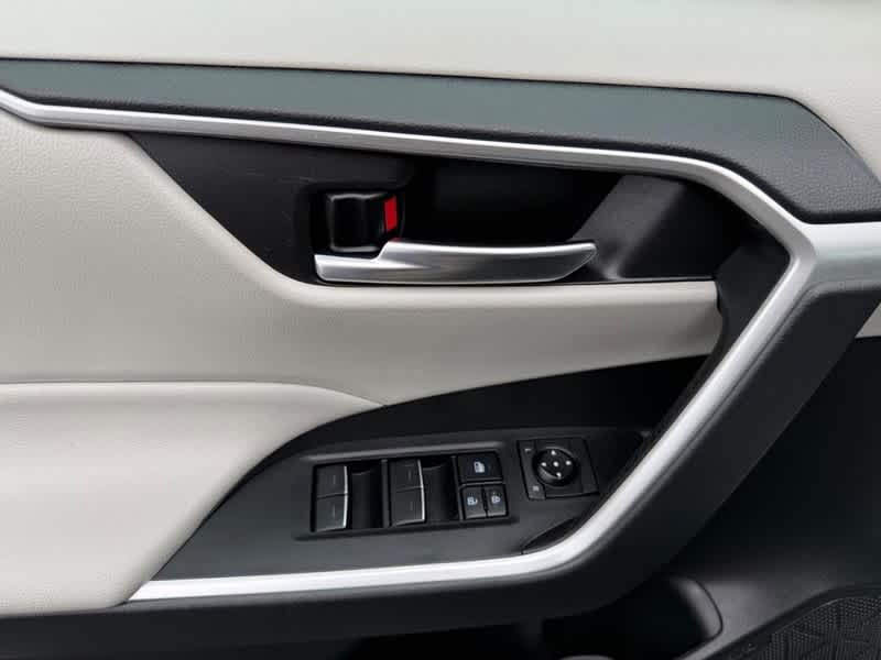 2022 Toyota RAV4 Hybrid XLE AWD