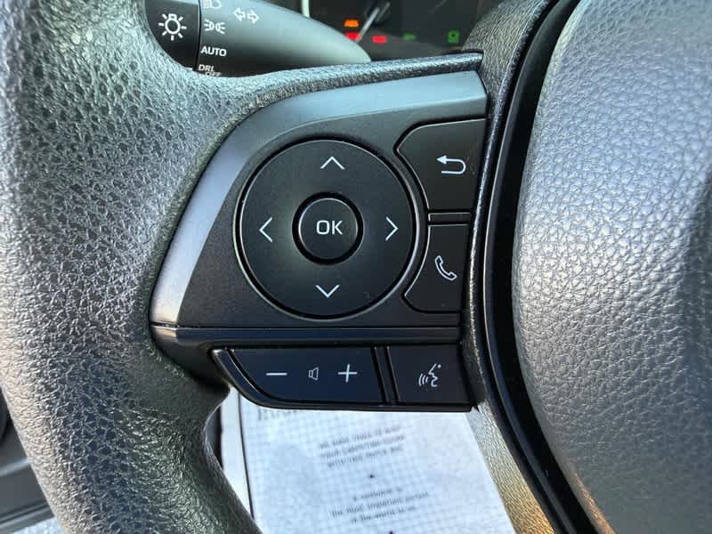 2025 Toyota RAV4 XLE FWD