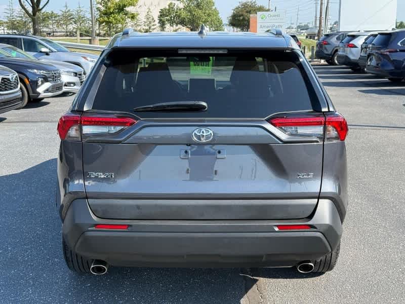 2025 Toyota RAV4 XLE FWD