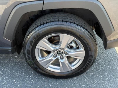 2025 Toyota RAV4 XLE FWD