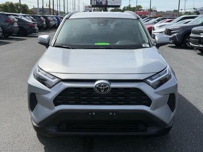 2025 Toyota RAV4 XLE FWD