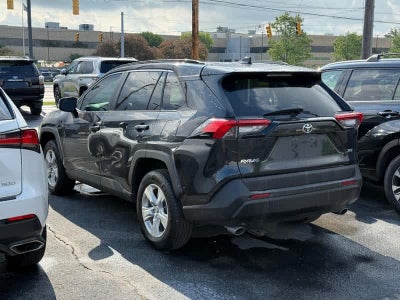 2020 Toyota RAV4 XLE FWD
