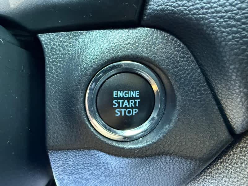 2020 Toyota RAV4 XLE FWD