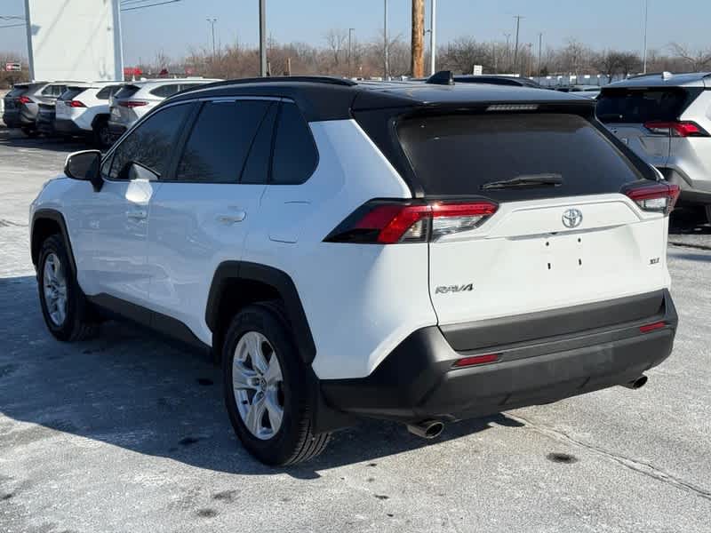 2020 Toyota RAV4 XLE FWD