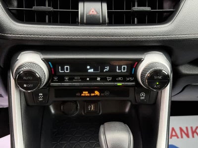 2025 Toyota RAV4 XLE FWD