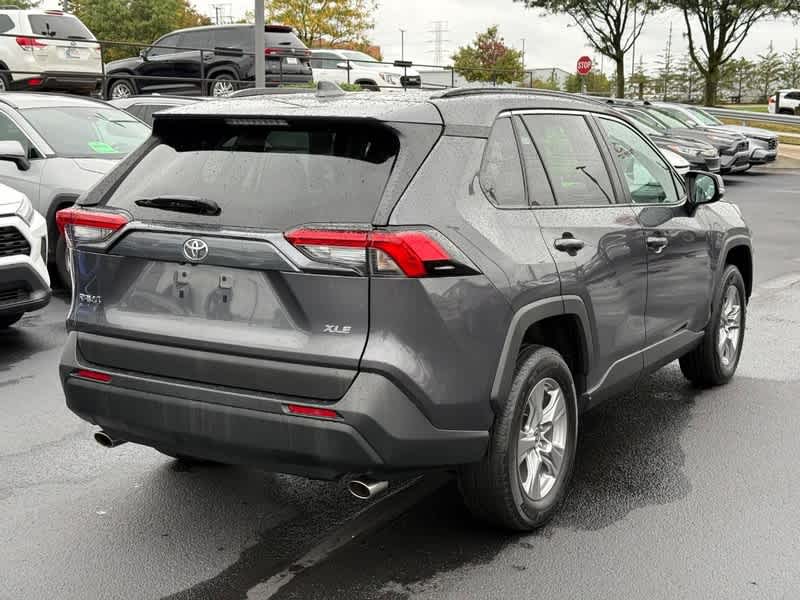 2025 Toyota RAV4 XLE FWD