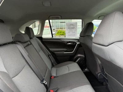 2025 Toyota RAV4 XLE FWD