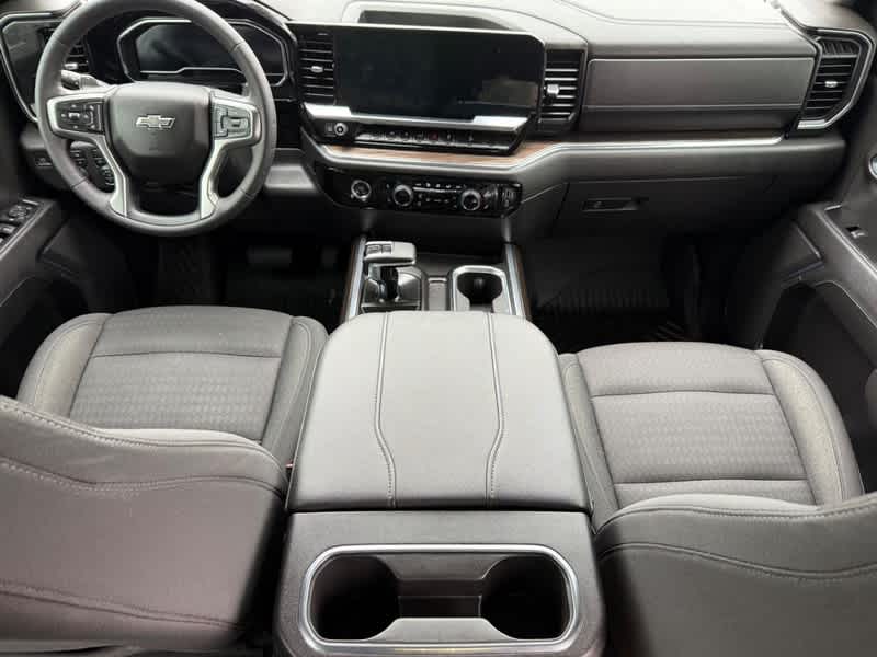 2023 Chevrolet Silverado 1500 4WD Crew Cab 157 LT Trail Boss