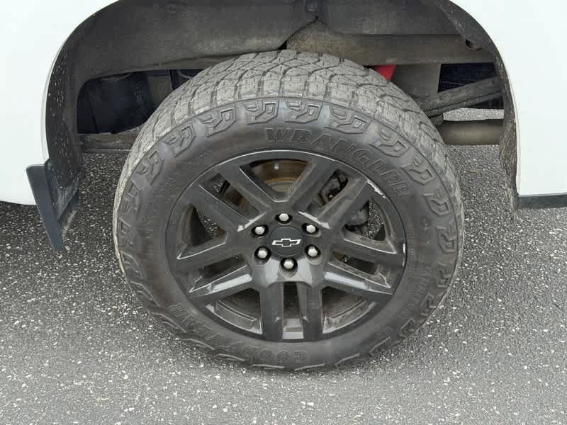 2023 Chevrolet Silverado 1500 4WD Crew Cab 157 LT Trail Boss