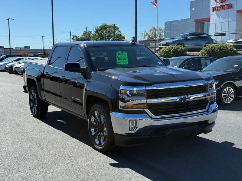 2018 Chevrolet Silverado 1500 4WD Crew Cab 143.5 LT w/1LT