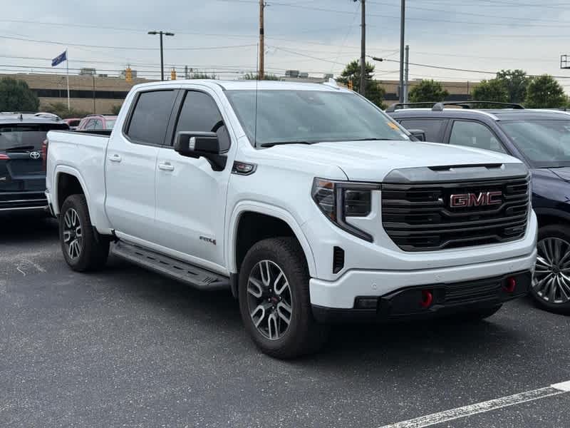 2024 GMC Sierra 1500 4WD Crew Cab 147 AT4