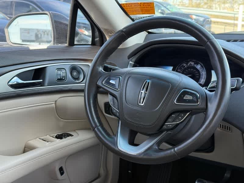 2019 Lincoln MKZ Hybrid Reserve I FWD