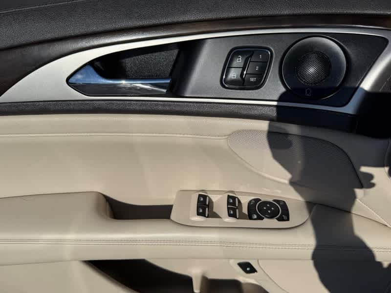 2019 Lincoln MKZ Hybrid Reserve I FWD