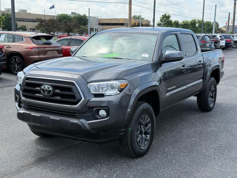 2023 Toyota Tacoma SR5 Double Cab 5 Bed V6 AT
