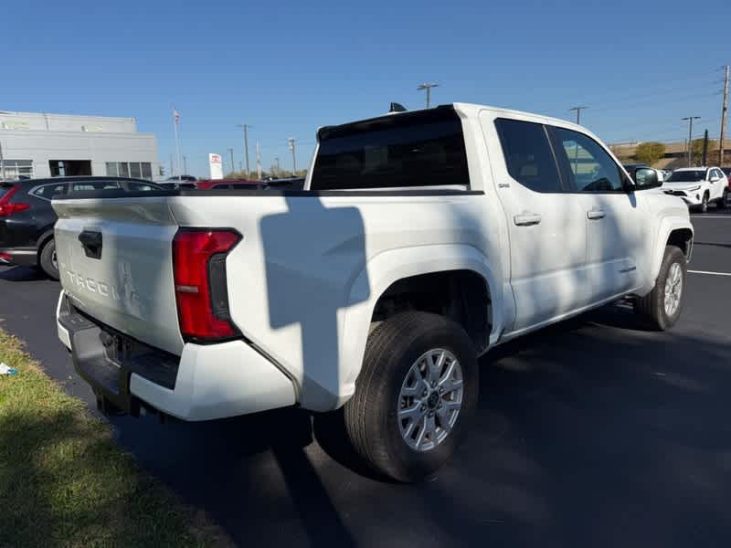 2025 Toyota Tacoma SR5 Double Cab 5 Bed AT