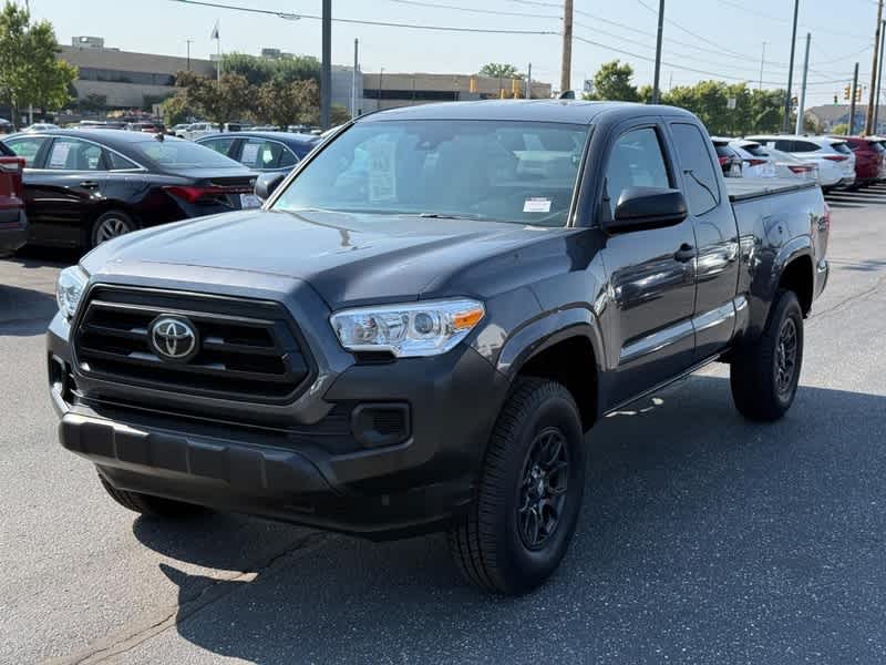 2022 Toyota Tacoma SR Access Cab 6 Bed I4 AT