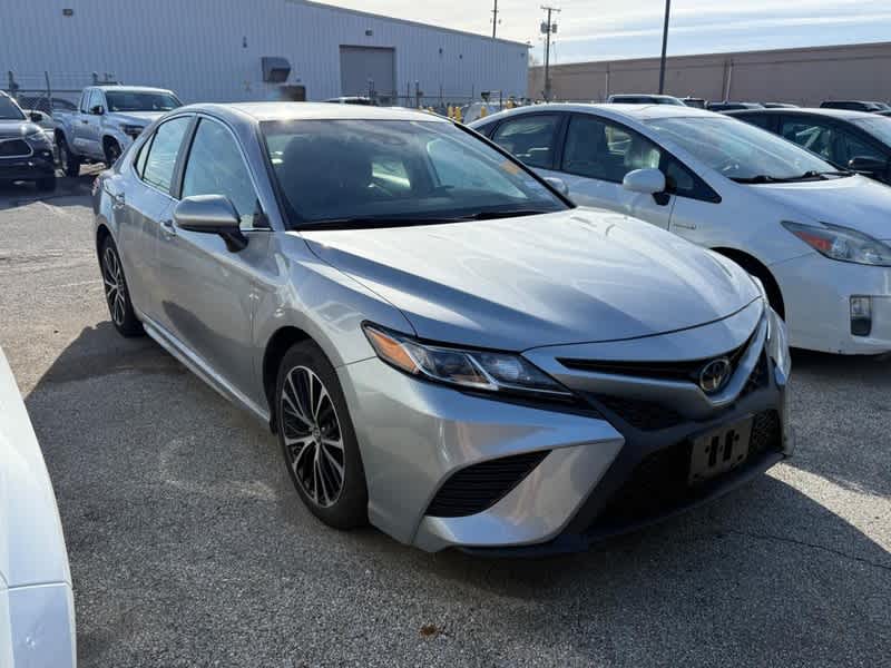 2019 Toyota Camry SE Auto