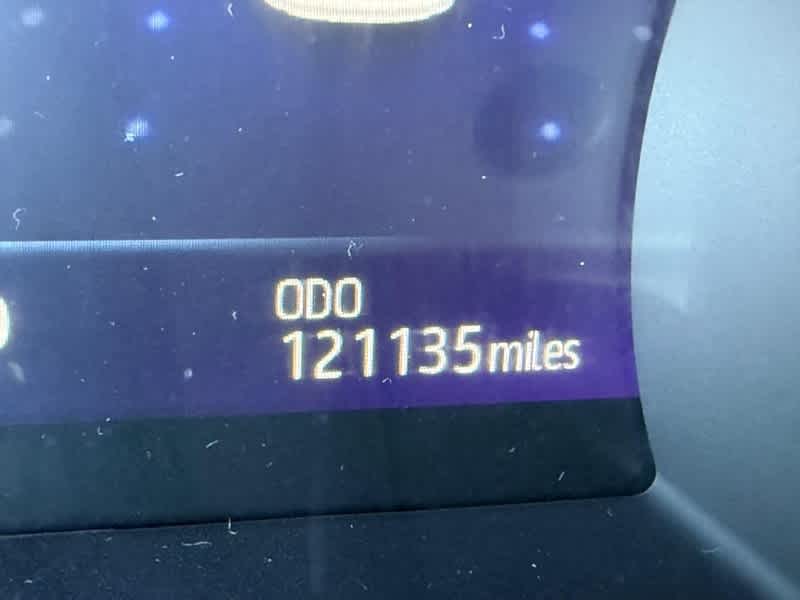 2019 Toyota Camry XLE Auto