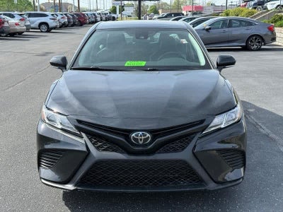 2019 Toyota Camry SE Auto