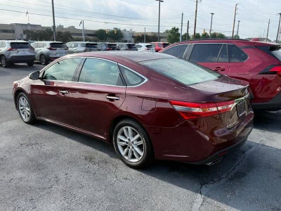2013 Toyota Avalon 4dr Sdn XLE