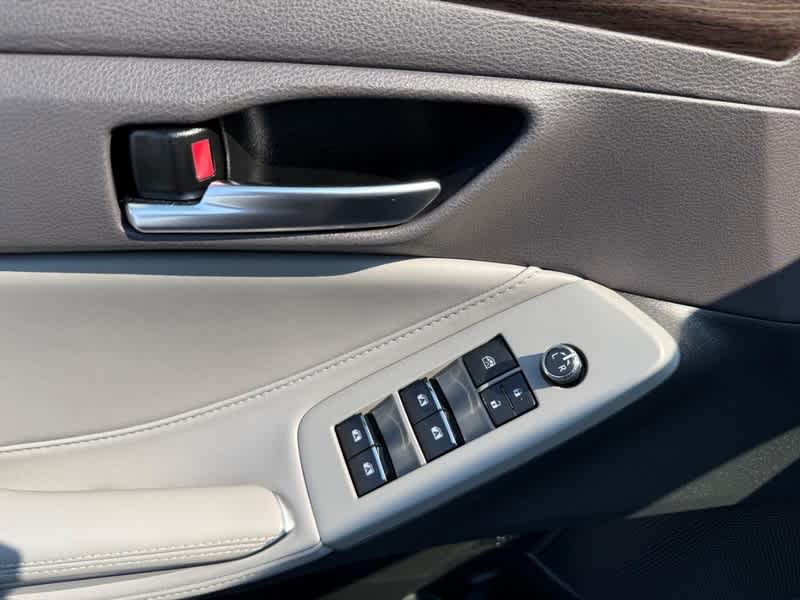 2019 Toyota Avalon XLE