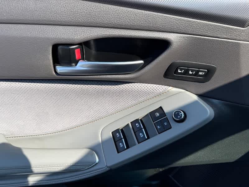 2019 Toyota Avalon Touring