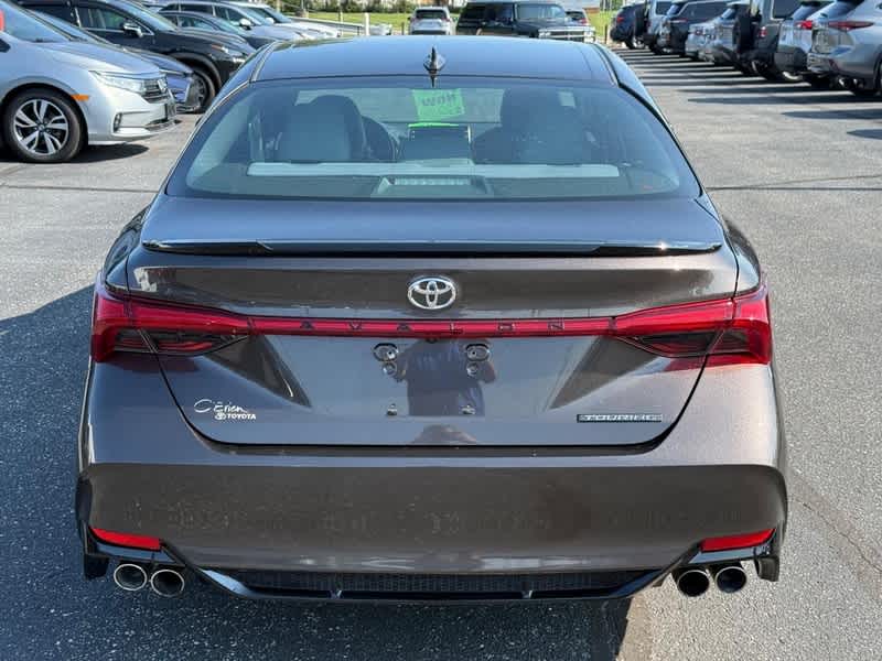 2019 Toyota Avalon Touring