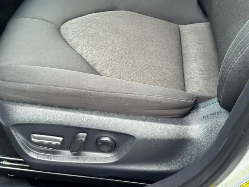 2024 Toyota Camry LE Auto
