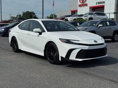 2025 Toyota Camry SE AWD