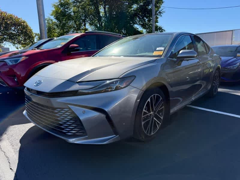 2025 Toyota Camry XLE AWD