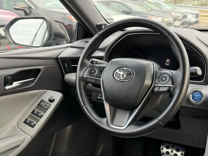 2020 Toyota Avalon Hybrid XSE