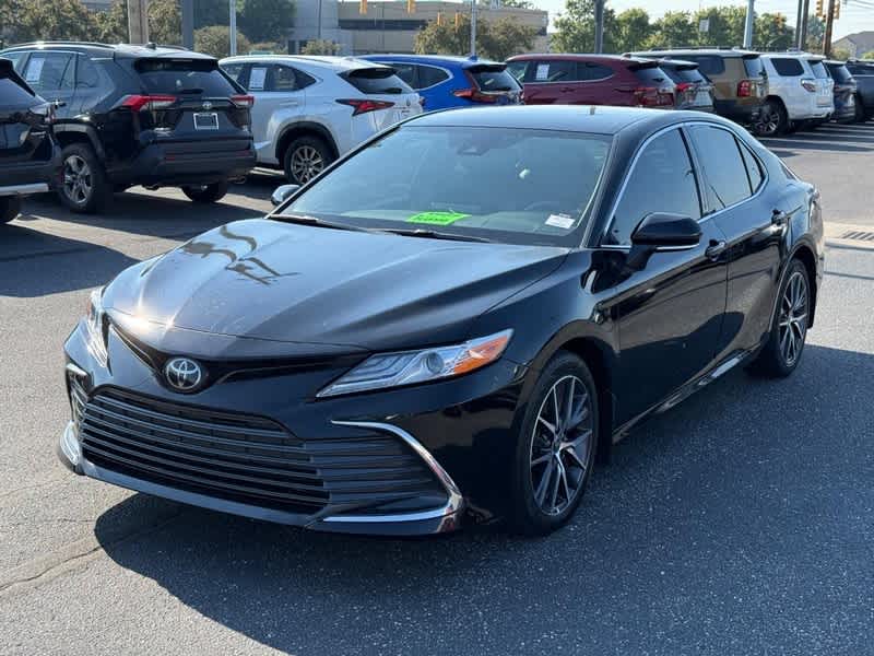 2022 Toyota Camry XLE Auto