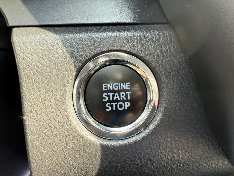 2023 Toyota Camry XLE Auto