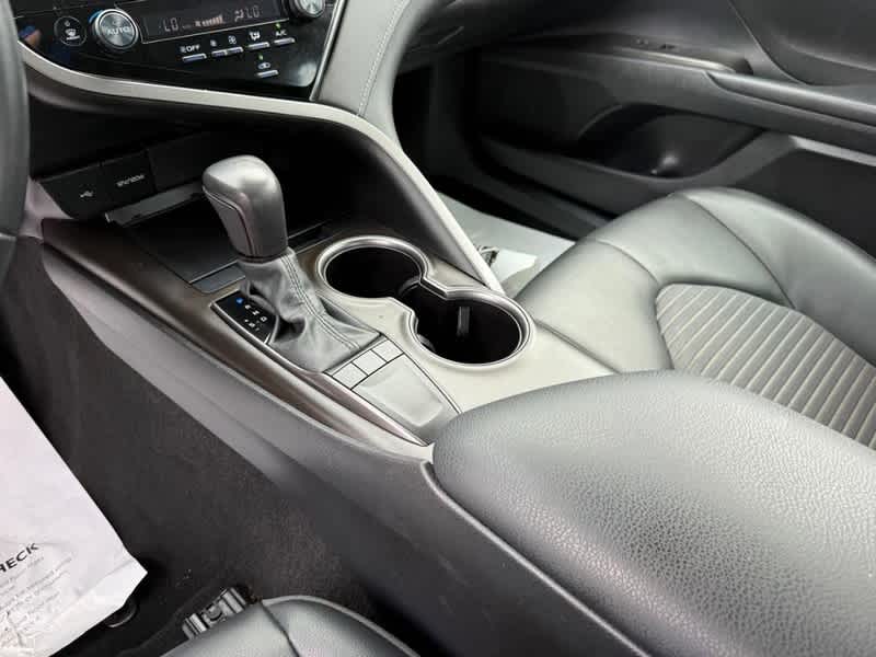 2024 Toyota Camry SE Auto