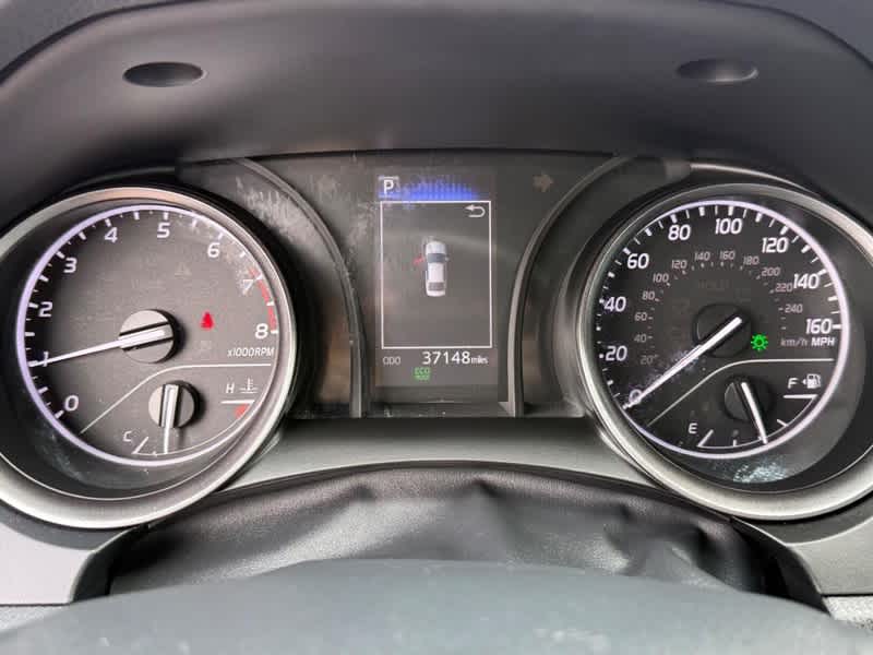2024 Toyota Camry SE Auto