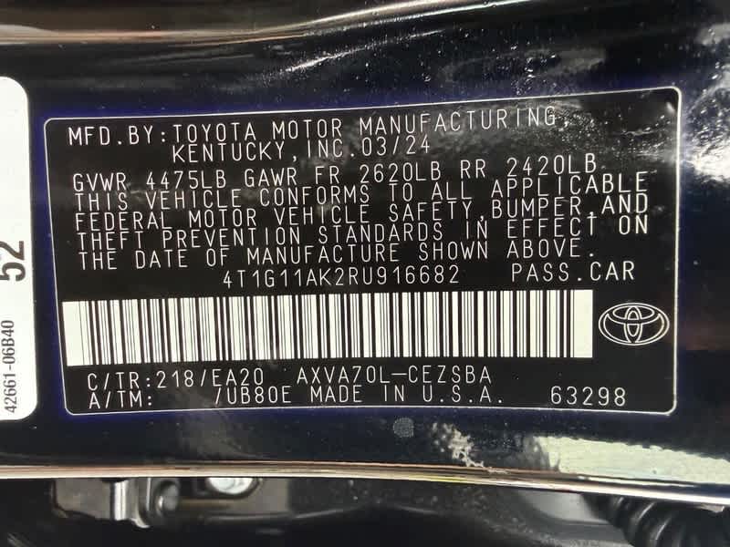 2024 Toyota Camry SE Auto