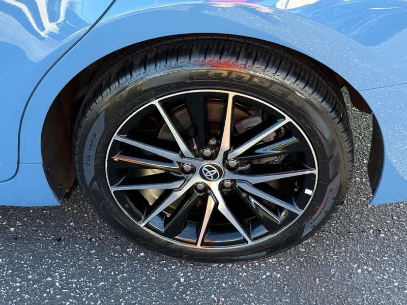 2023 Toyota Camry SE Auto