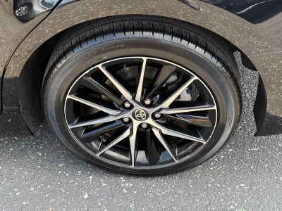 2022 Toyota Camry SE Auto