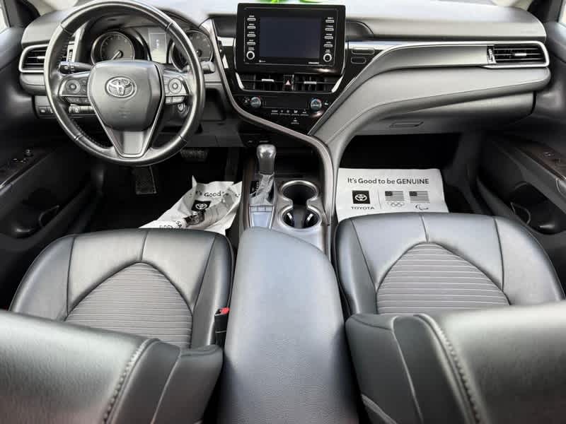 2024 Toyota Camry SE Auto