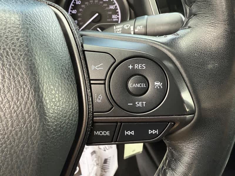 2024 Toyota Camry SE Auto