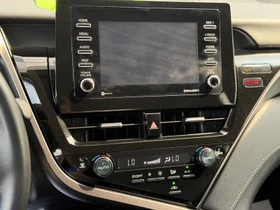 2024 Toyota Camry SE Auto