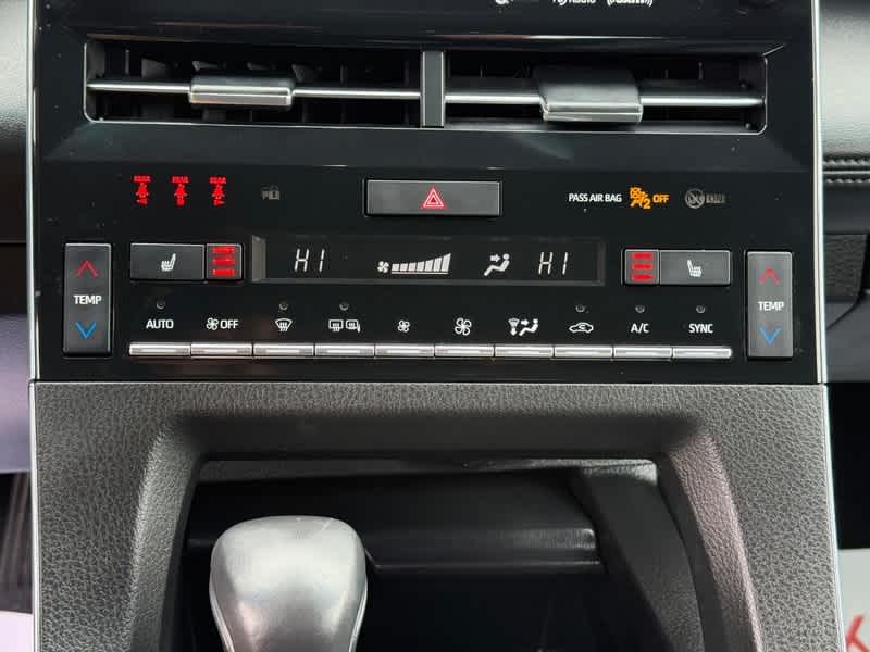 2021 Toyota Avalon Hybrid XLE FWD