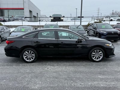 2021 Toyota Avalon Hybrid XLE FWD