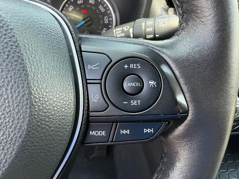 2022 Toyota RAV4 Hybrid XLE Premium AWD