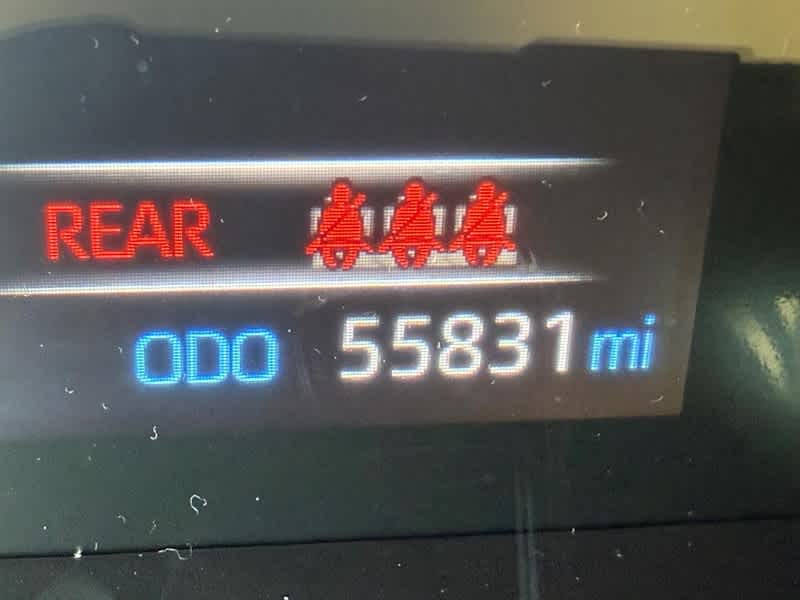 2022 Toyota RAV4 Hybrid XLE Premium AWD