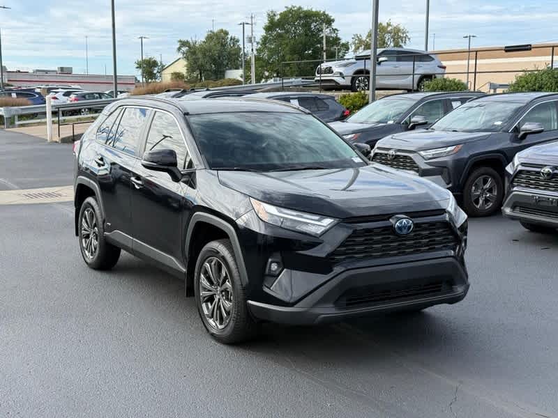 2024 Toyota RAV4 Hybrid XLE Premium AWD